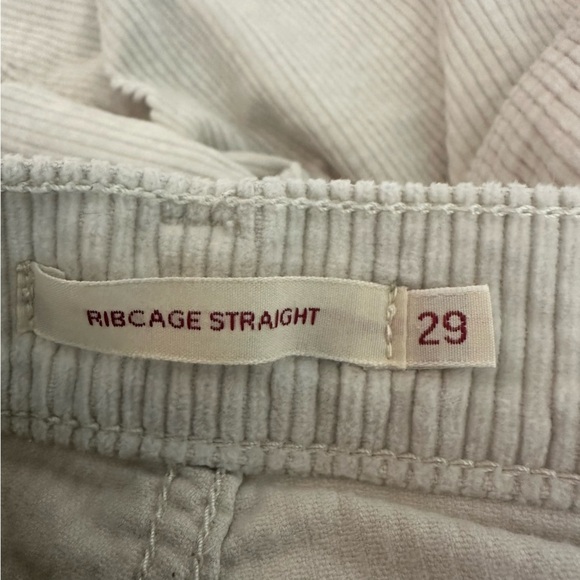 Levi’s Corduroy Pants Cream White Ribcage Straight Leg Cropped Size 29 - Picture 6 of 9